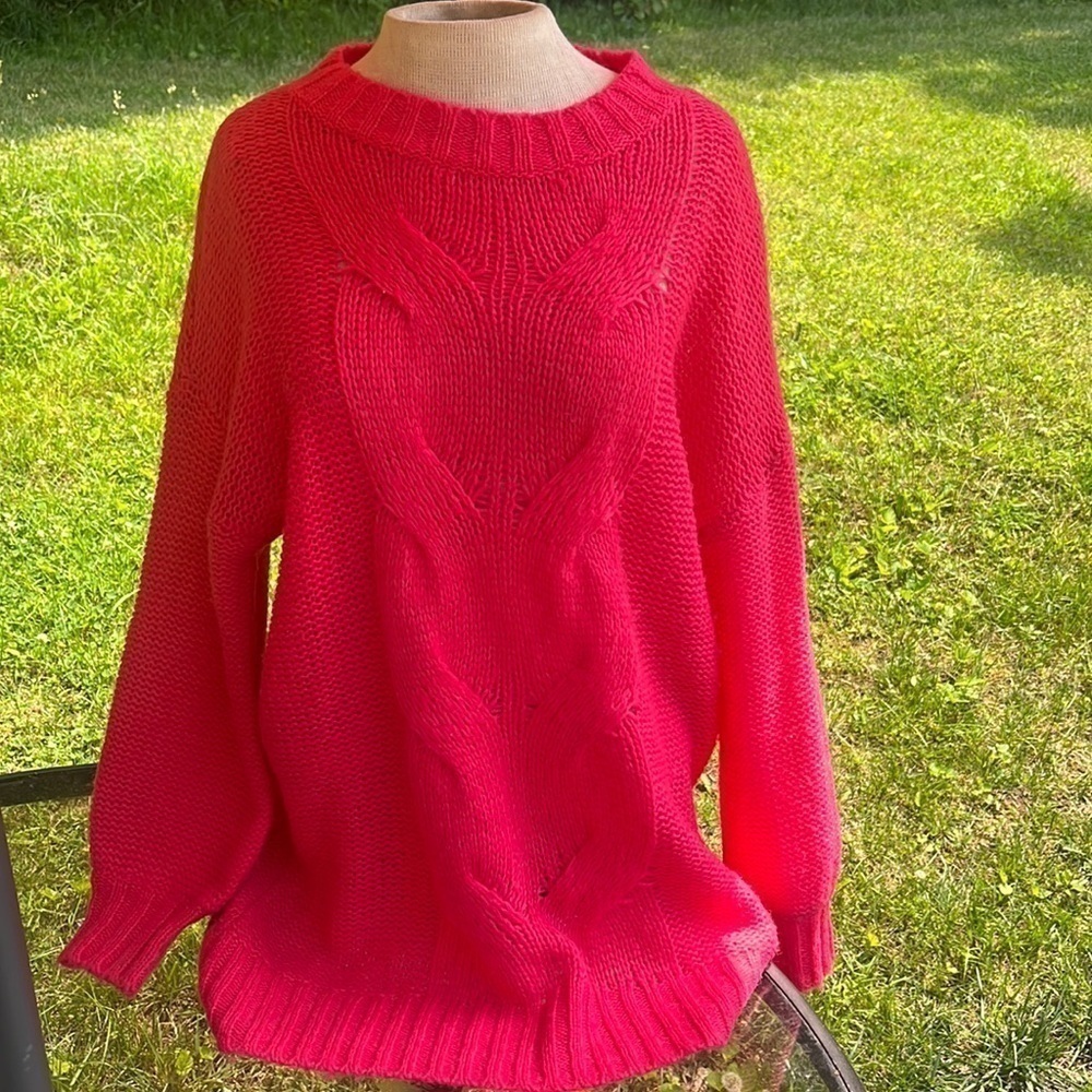 Aerie Hot Pink Knitted Sweater Size XS Long Sleeve, slightly oversized - Picture 2 of 9